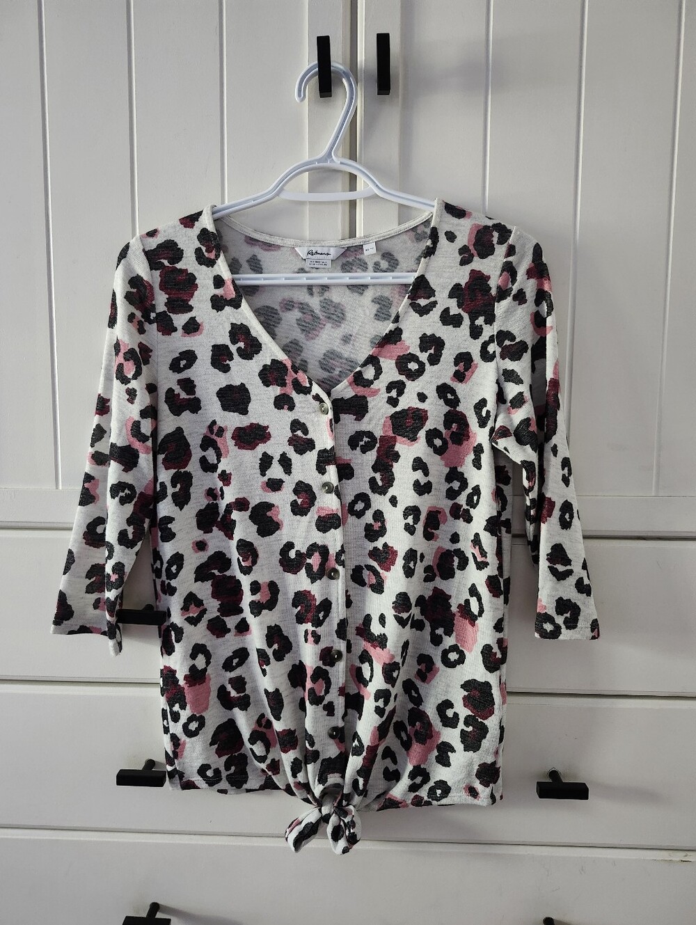 Women’s Pink Leopard Tie-Front V-Neck Top Sz Xs